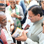 चारधाम यात्रा व्यवस्थाओं की हकीकत जानने ट्रांजिट कैंप पहुंचे सीएम धामी