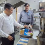 खाद्य सुरक्षा को लेकर प्रशासन अलर्ट, देहरादून-टिहरी में खाद्य प्रतिष्ठानों की सघन जांच..