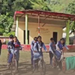 उत्तराखंड के शिक्षक बेटियों को सिखा रहे हुनर, जानें खास वजह..
